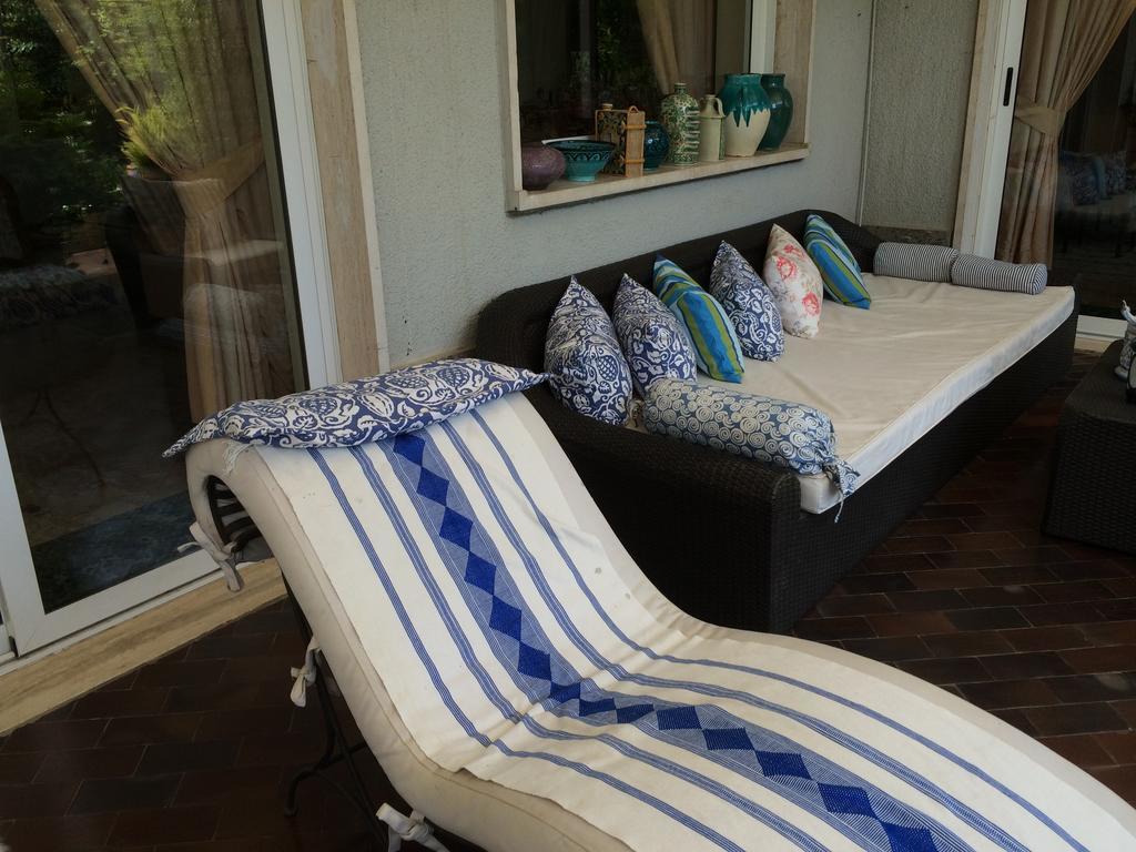 La Gaura Guest House กาซาล ปาล็อกโก ภายนอก รูปภาพ