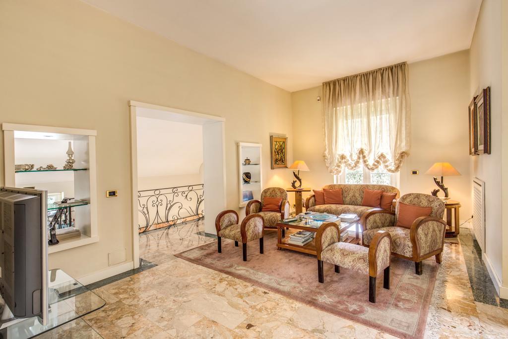 La Gaura Guest House กาซาล ปาล็อกโก ภายนอก รูปภาพ